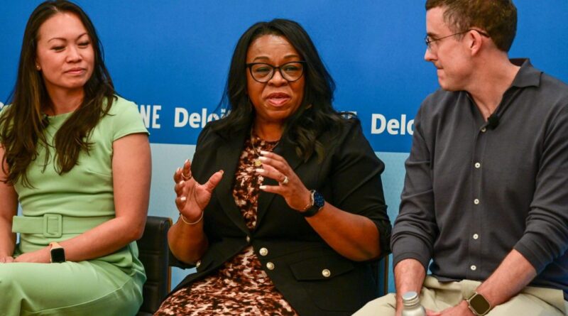 Moments Aha, the "first ten hours" and other tips of professionals from the leaders of the business building prepared for the AS | Luck