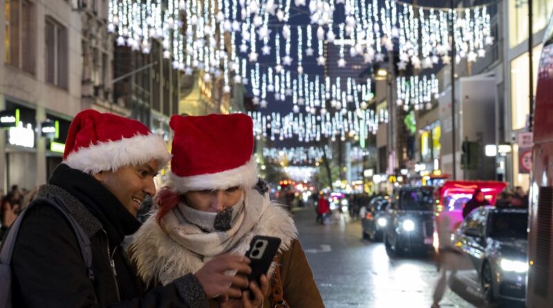 Big Tech wants artificial intelligence to help you with your holiday shopping. This technology has flashes of magic, but it won't replace Santa - yet | Luck